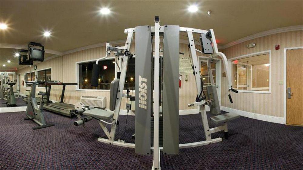 Holiday Inn Express Corning By Ihg Екстериор снимка
