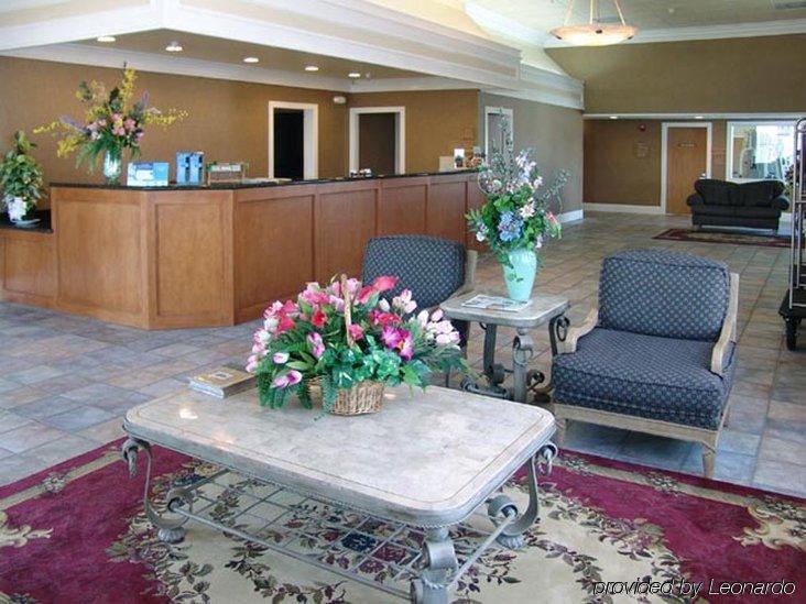 Holiday Inn Express Corning By Ihg Екстериор снимка